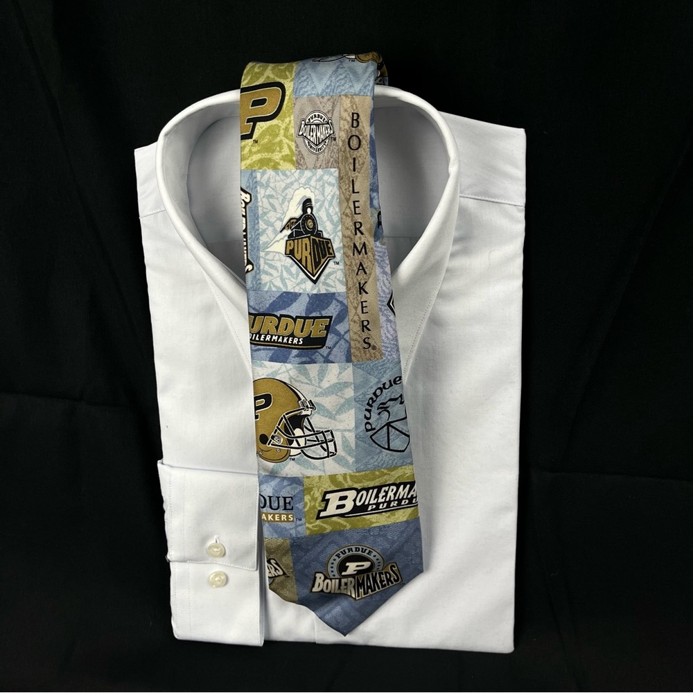 M/M Purdue Boilermakers tie that screams “I’m from West Lafayette, Indiana!”